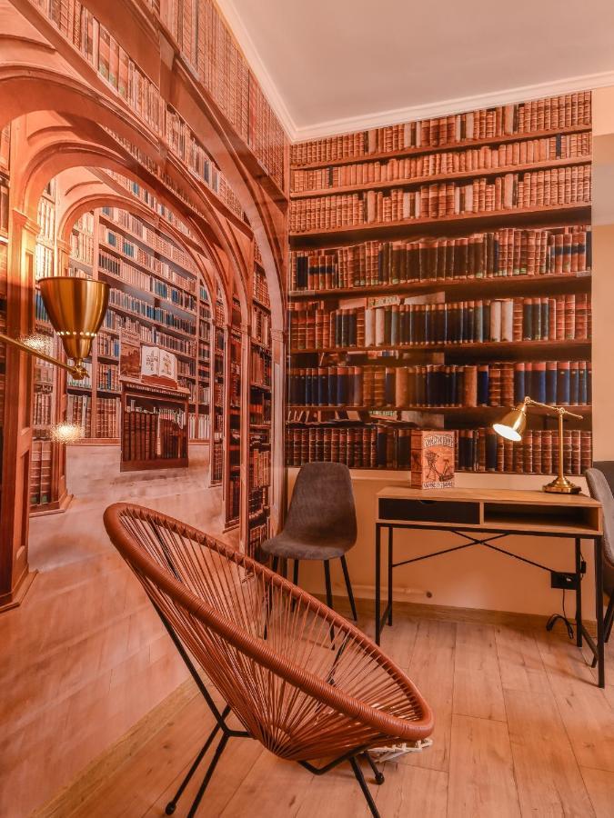 Sofia Dream Apartment - The Library - 3-Bdr, 2-Bthr By Flat Mаnager Kültér fotó